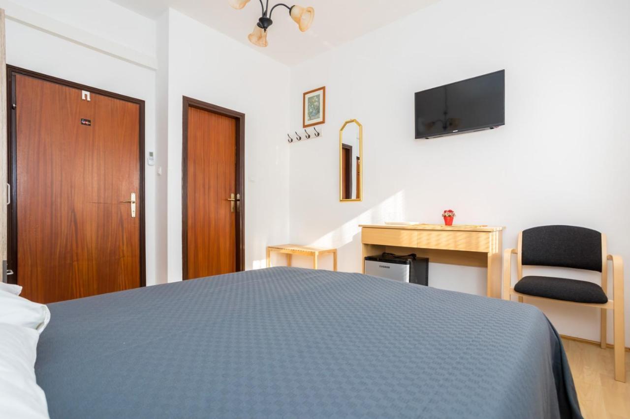 Dubasa B&B 万塔西西 外观 照片